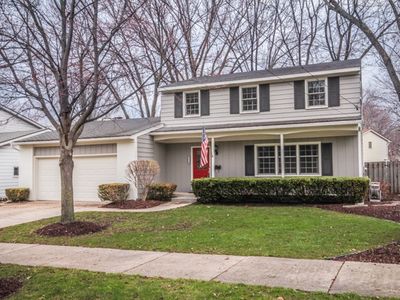 1716 Whitfield Rd SE, East Grand Rapids, MI, 49506