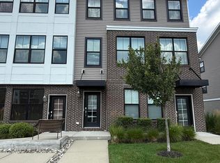 25 Midway Rd N, Farmingdale, NJ 07727