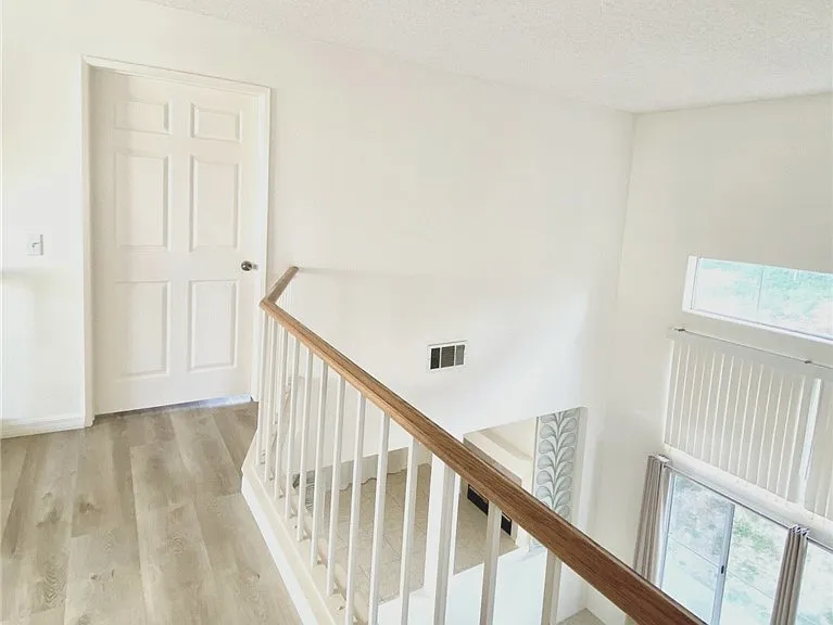2117 Los Ranchitos Rd — Photo 21