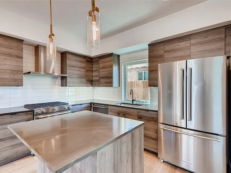 3618 W Conejos Pl — Photo 10