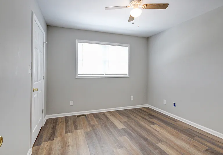 199 Seays Rd #25F — Photo 19