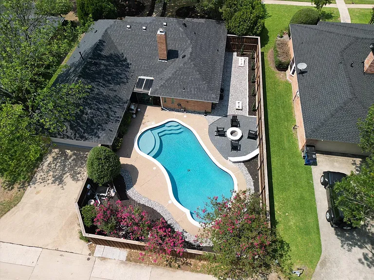 800 High Meadow Dr — Photo 45