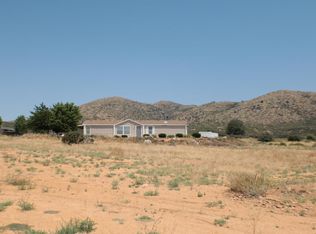 17300 E Roper Way, Dewey, AZ 86327