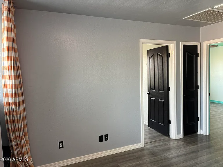 9226 N 182nd Dr — Photo 23