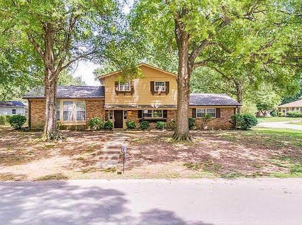 42 Fieldcrest Dr
