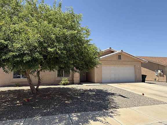 2nd image of 6347 E 44th Pl