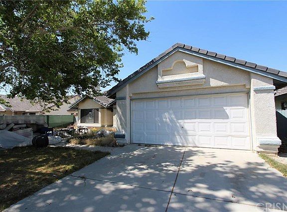 4th image of 835 E Avenue J6