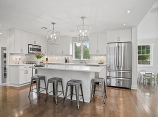 163 Long Hill Dr, Stamford, CT 06902