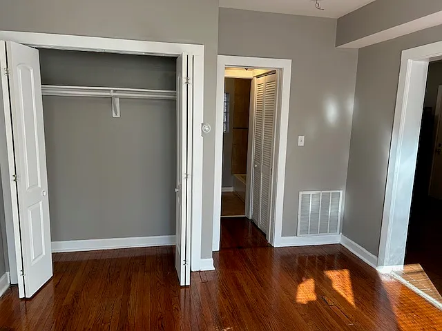 2035 N Kildare Ave #1W — Photo 3