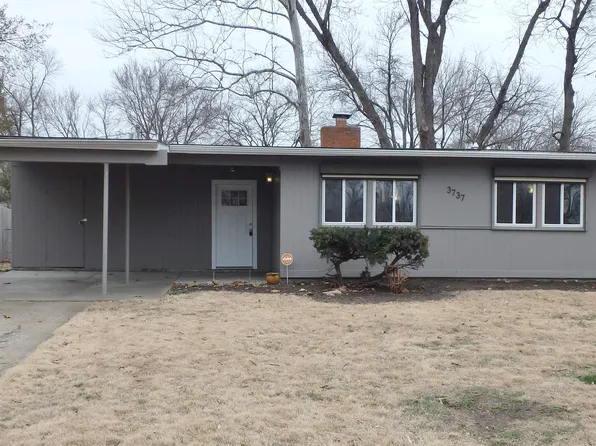 3737 SW 38th St, Topeka, KS 66610