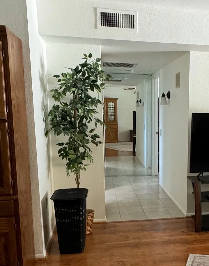 2 bed, 1412 sqft, $2,300 — Photo 4