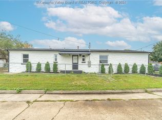 4208 Altizer Ave, Huntington, WV 25705