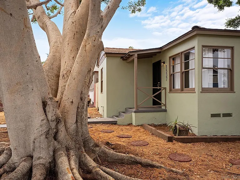 1537 Sunset Cliffs Blvd — Photo 33