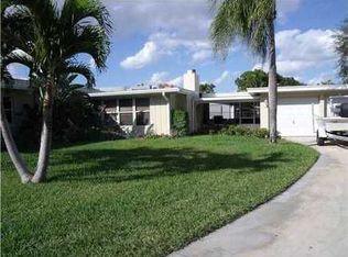 1910 Colonial Rd, Fort Pierce, FL 34950