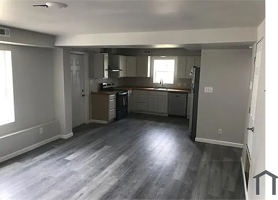 721 Chatham Ave #A — Photo 6
