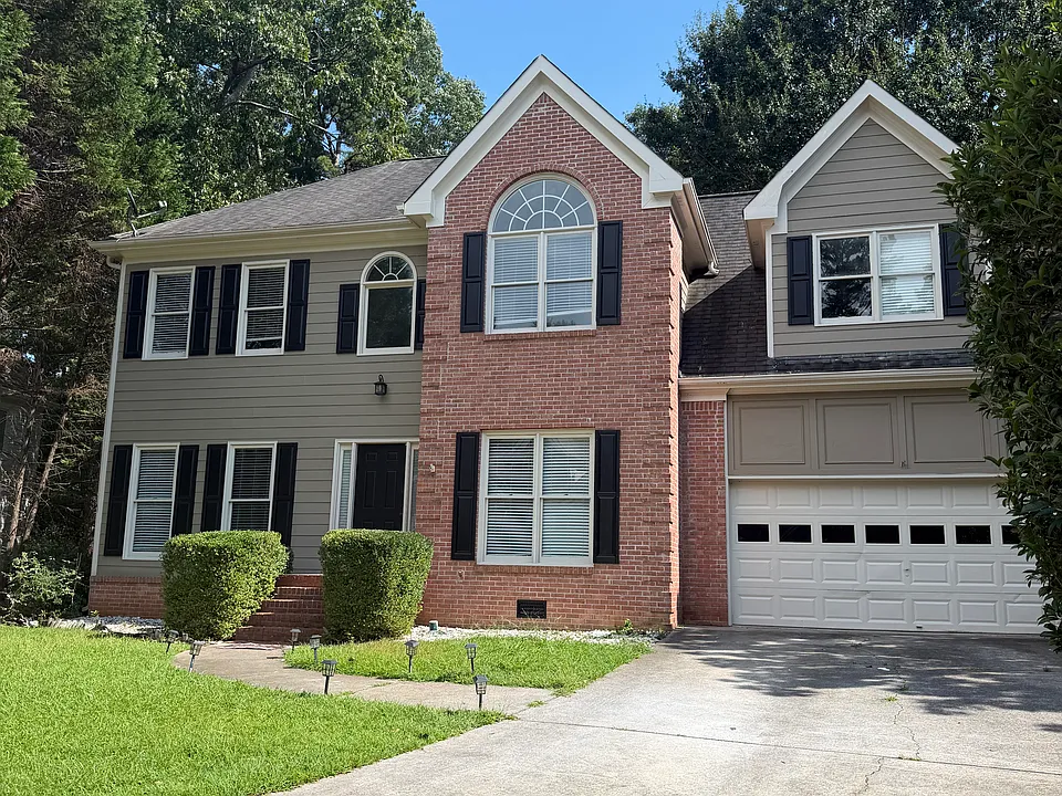 425 Tara Oaks Ct