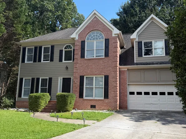 425 Tara Oaks Ct, Lawrenceville, GA 30043