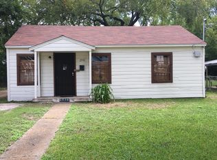 2938 Carpenter Ave, Dallas, TX 75215