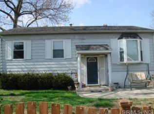 304 Big Arch Rd, Godfrey, IL 62035