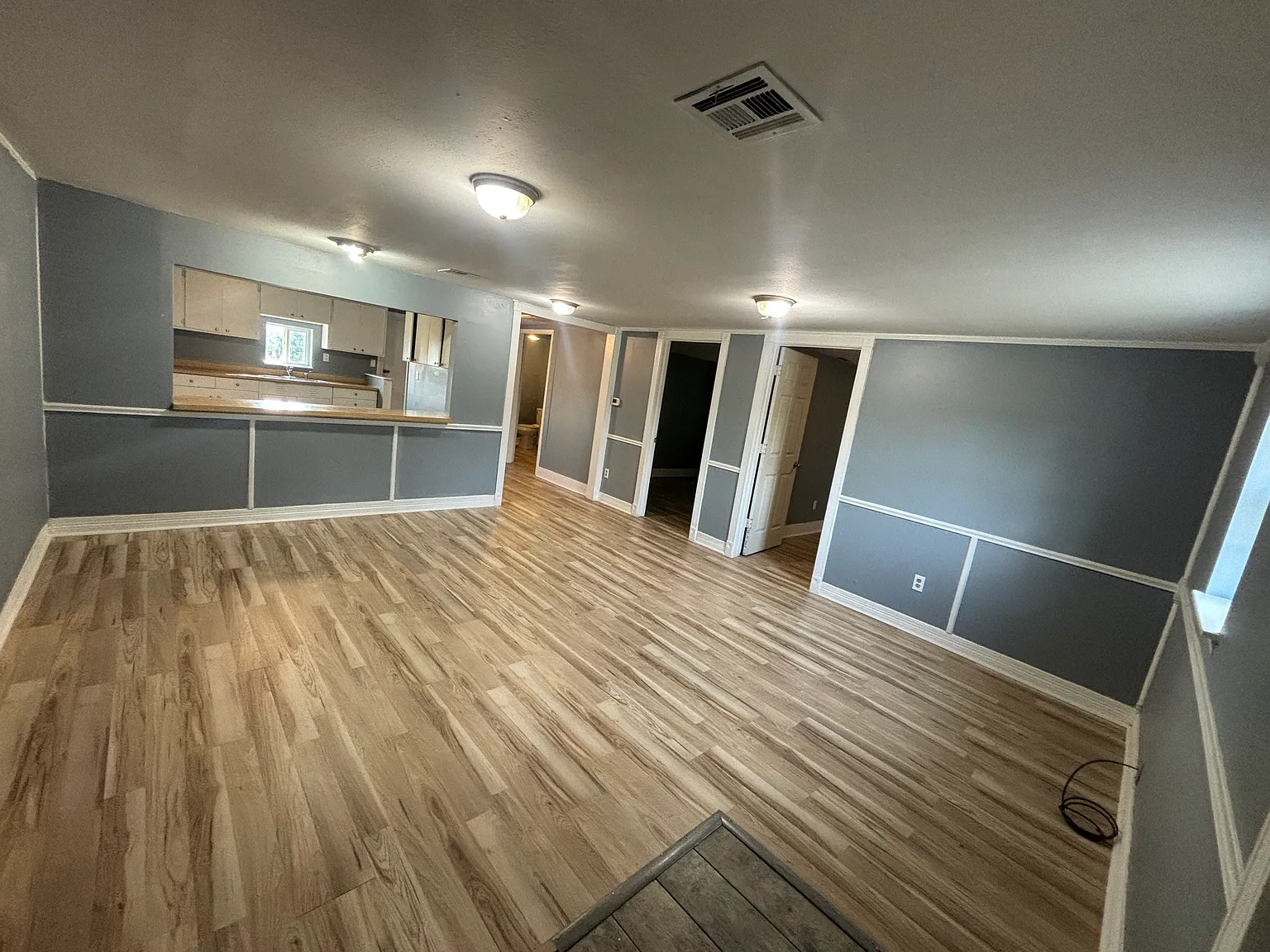 2 bed, 850 sqft, $1,050 — Photo 1