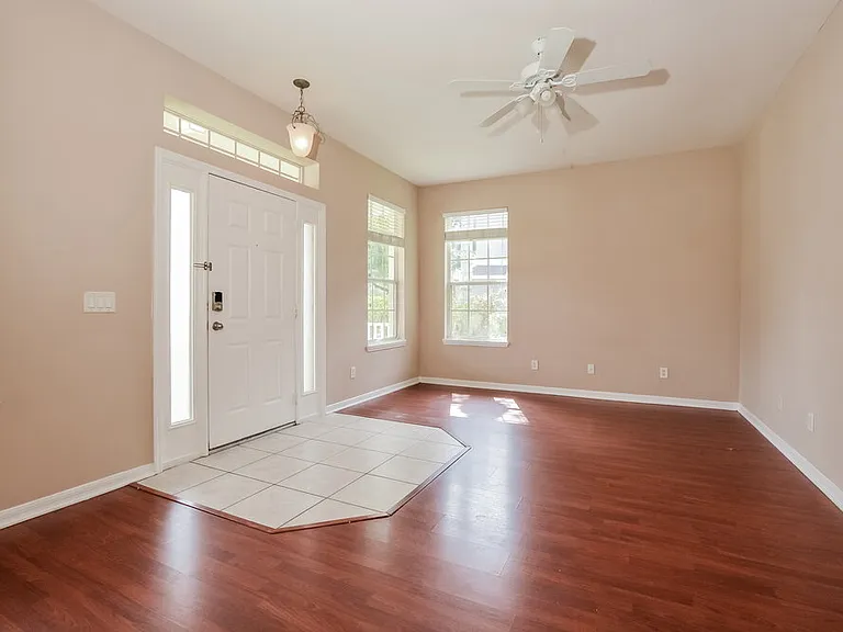 1814 Madison Ivy Cir — Photo 4