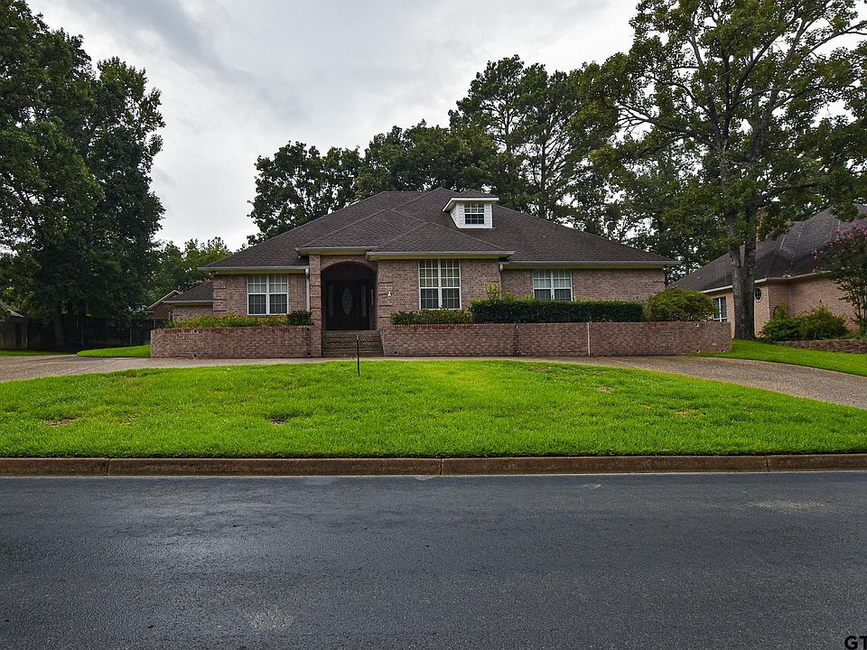 1st image of 1503 Old Oak Dr