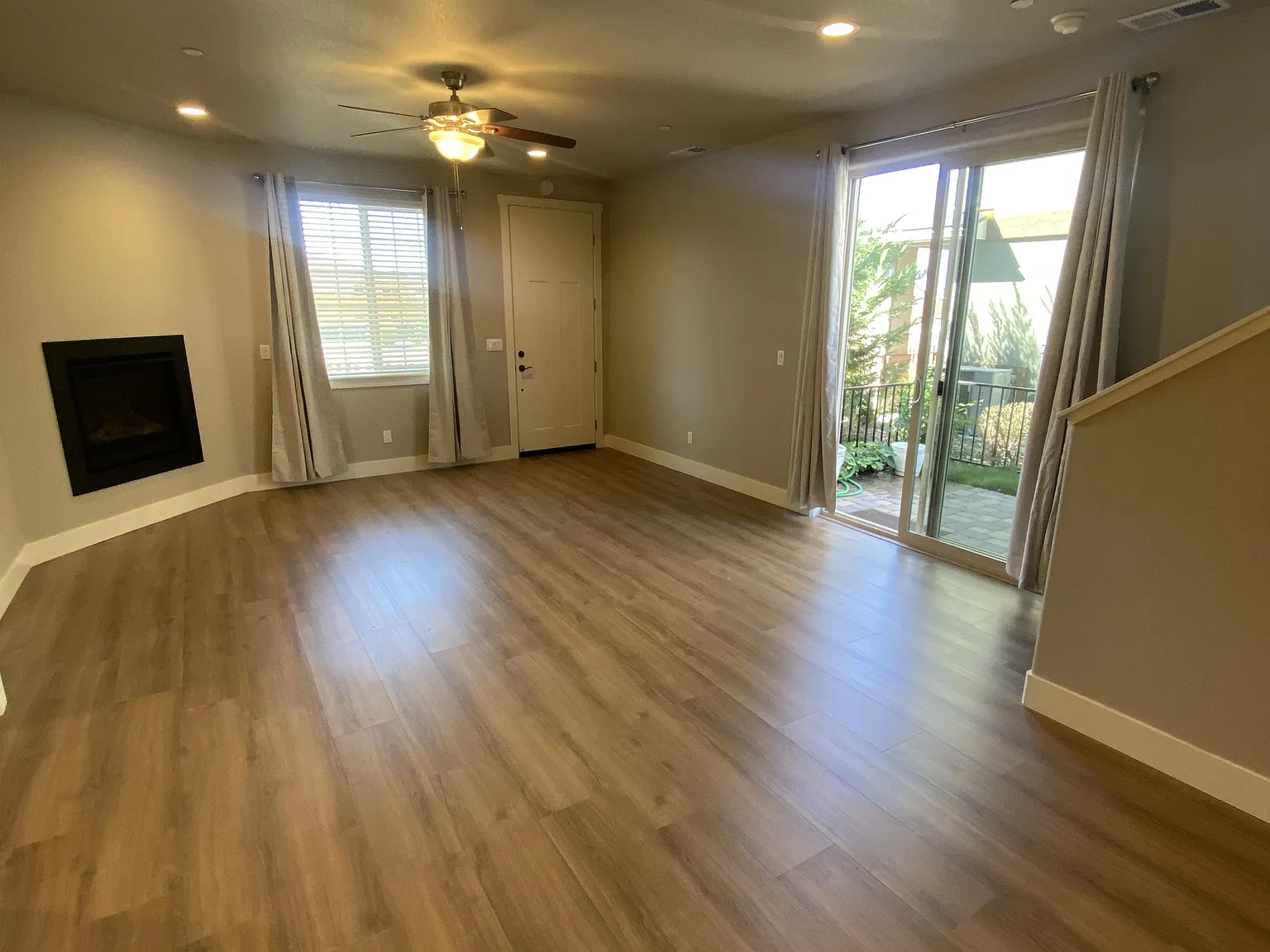 1208 Montevideo Circle - 1 — Photo 2