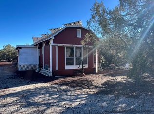 32425 Our St, Seligman, AZ 86337