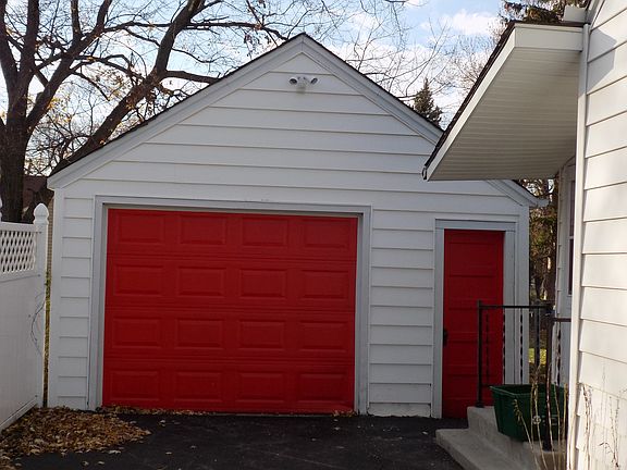 2 car garage and workshop