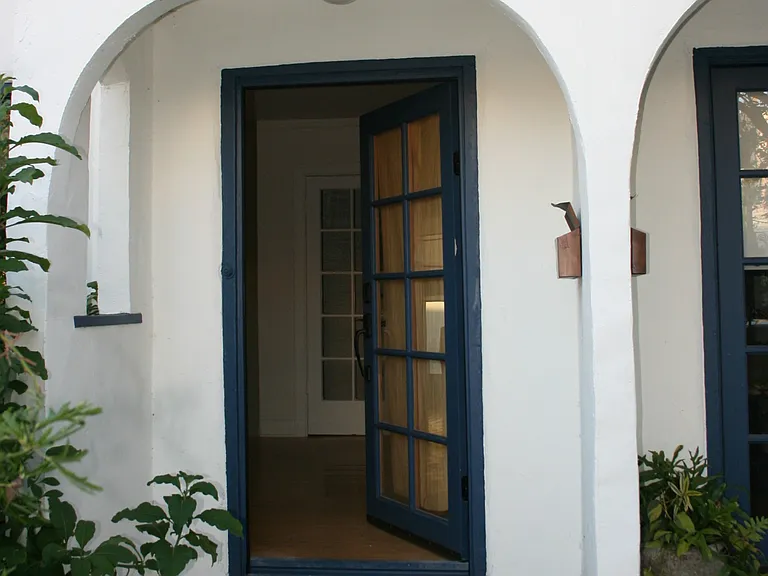 3004 Del Monte Dr — Photo 3