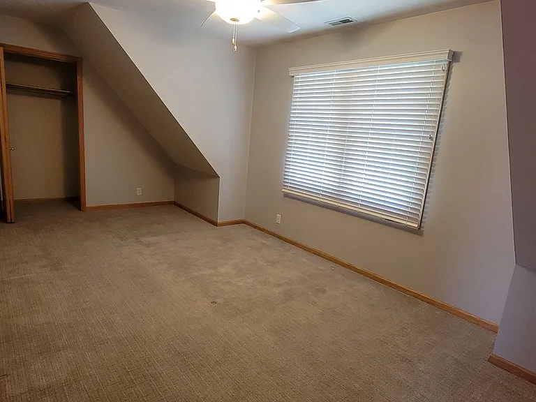 4100 Starr St — Photo 10