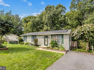 12256 Wendy Ln, Waldorf, MD 20601