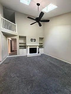 3 bed, 2.5 bath, 2394 sqft, $3,200 — Photo 2