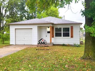 304 E Cofield St, Aurora, MO 65605