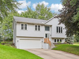 2416 Brentwood DRIVE, Waukesha, WI 53188