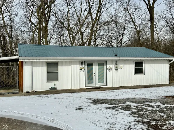 210 Bluff St, Crawfordsville, IN 47933