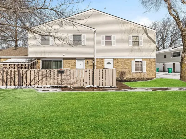 3986 Braddock Rd, Indianapolis, IN 46268