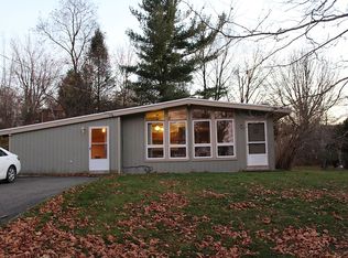 10 The Curve Rd, Rock Hill, NY 12775