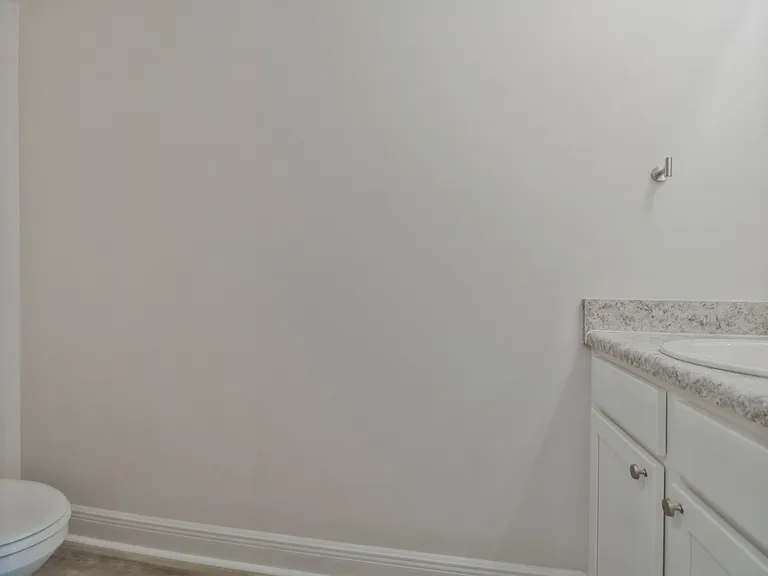 6356 Grove Park Dr — Photo 32