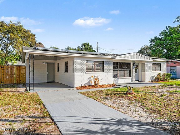 3rd image of 1014 Illinois Rd