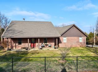 19554 W 846th Rd, Park Hill, OK 74451