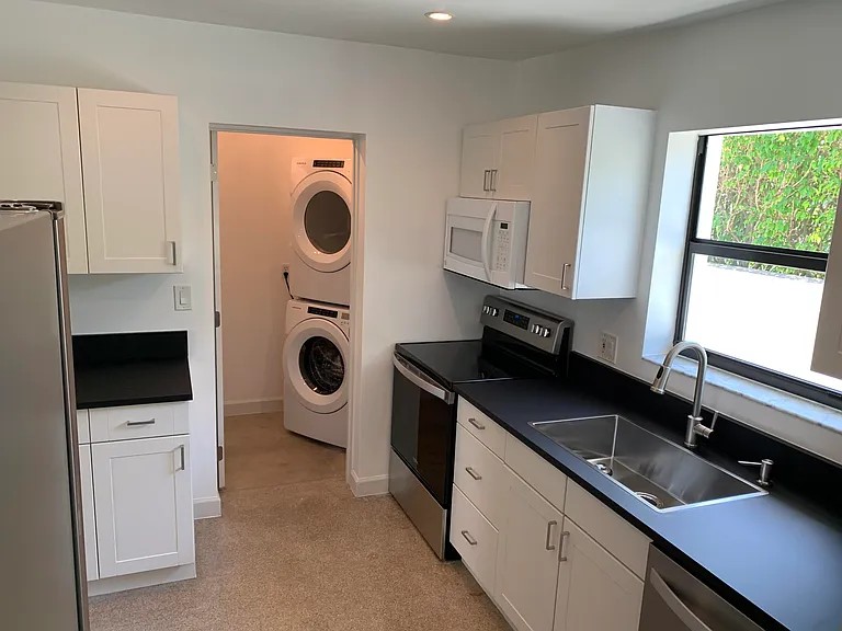 3405 Dover Rd — Photo 8