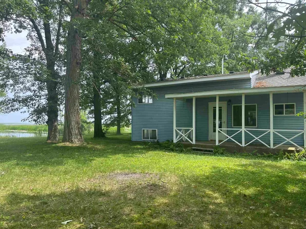 2382 Oak Rd, Pinconning, MI 48650