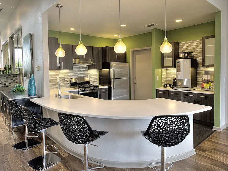 Deer Valley Apartment Homes — Photo 14