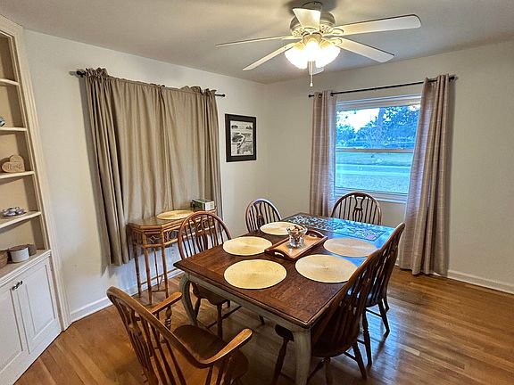 5th image of 3043 Sherwood Dr