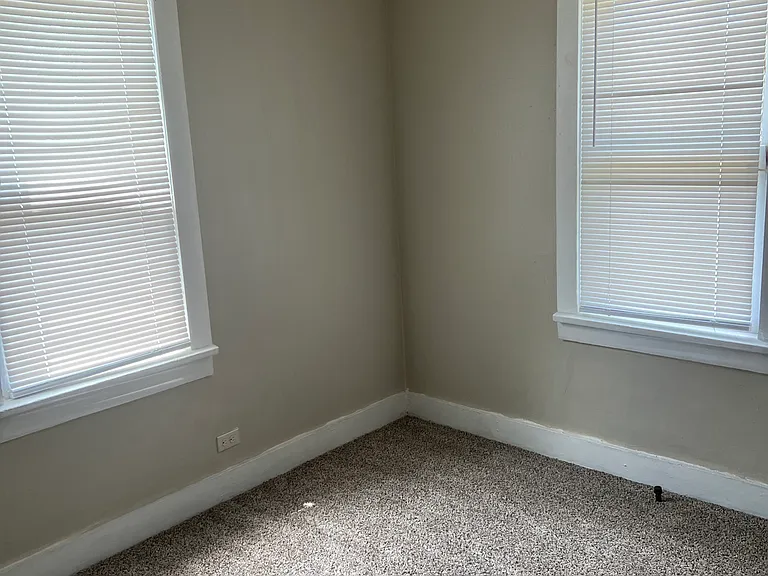 2824 SW Grand Blvd — Photo 5