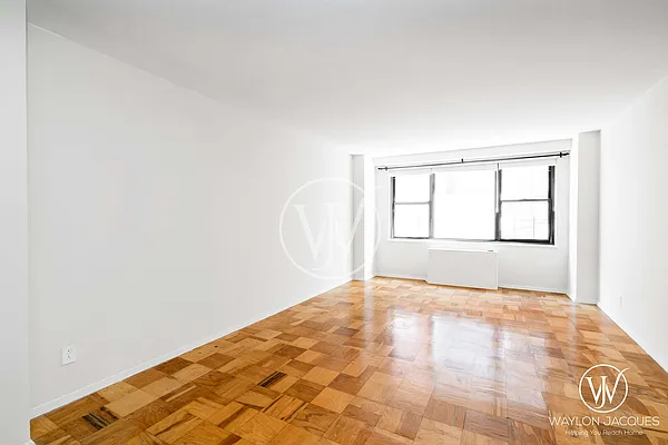 Rented by Compass | media 13