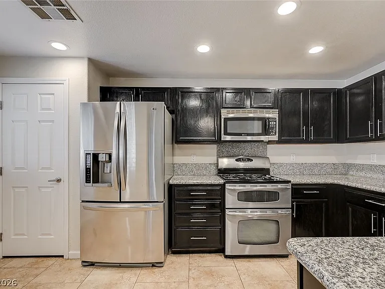 10611 Amber Ridge Dr #103 — Photo 16