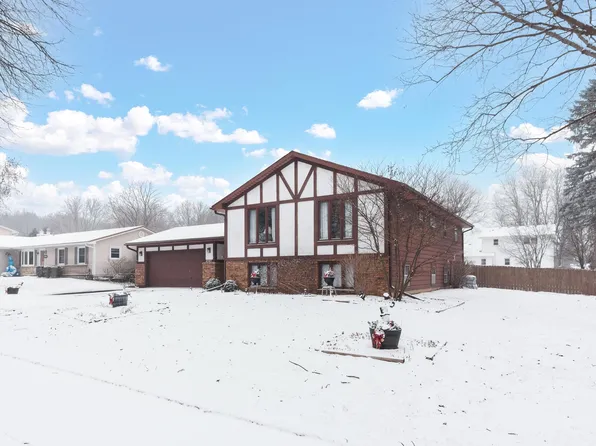 4505 Village Ln, Madison, WI 53704