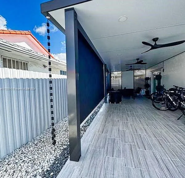 3129 W 73rd Pl — Photo 10